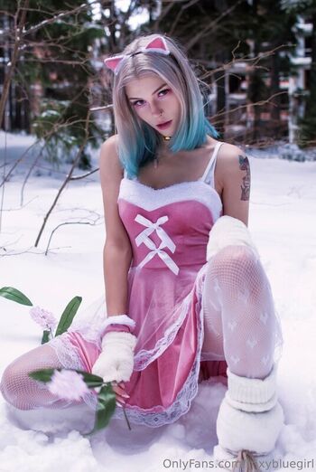 Trixy Blue
