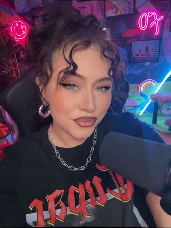 Full leaked Trixy private onlyfans photo