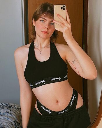 Full leaked Trizpariz private onlyfans photo
