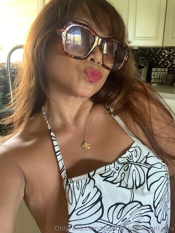 Full leaked Tropical island girl u private onlyfans photo