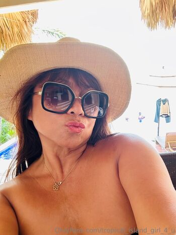 Full leaked Tropical island girl u private onlyfans photo