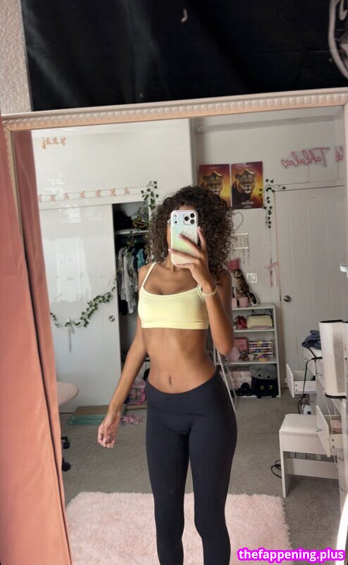 https: / ttahlula Фото обнажённых OnlyFans #166