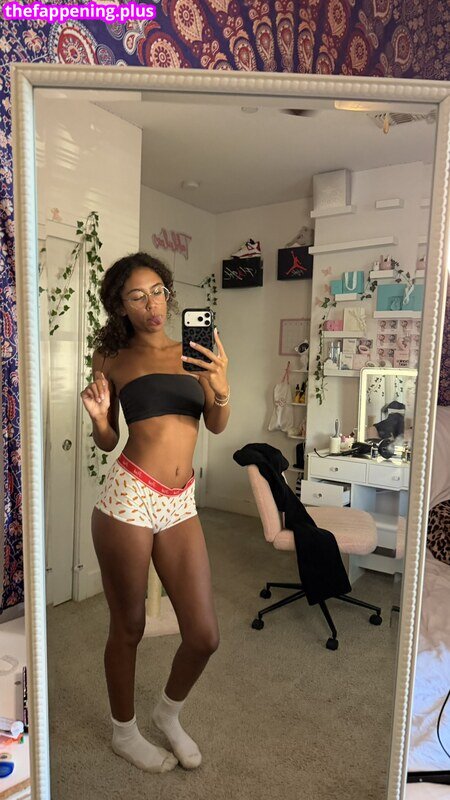 https: / ttahlula Nahá OnlyFans fotografie #214
