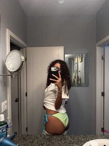 Full leaked Ttahlula private onlyfans photo