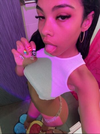 Full leaked Tubbbbss private onlyfans photo