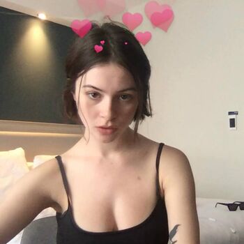 Full leaked Tui caro lister private onlyfans photo