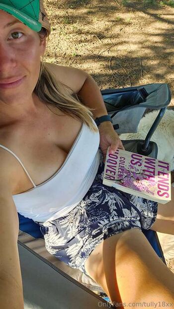 Full leaked Tullyxx private onlyfans photo