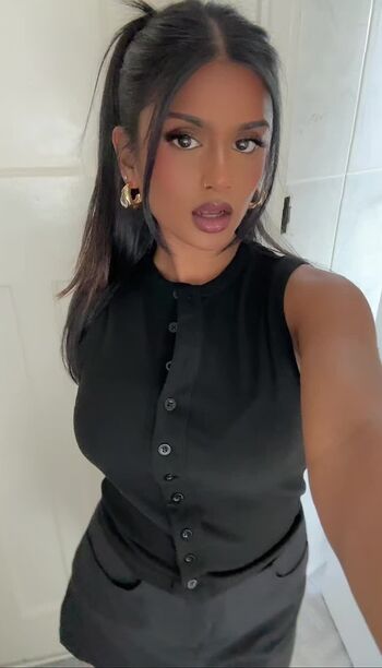 Full leaked Tulsi private onlyfans photo