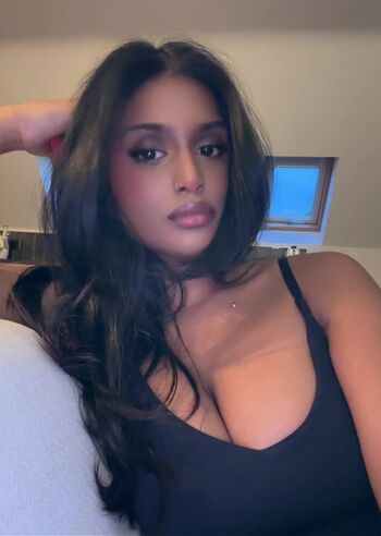 Full leaked Tulsi private onlyfans photo
