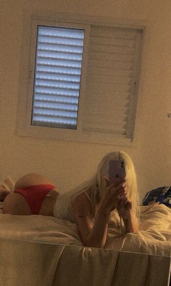 Full leaked Turavlr private onlyfans photo