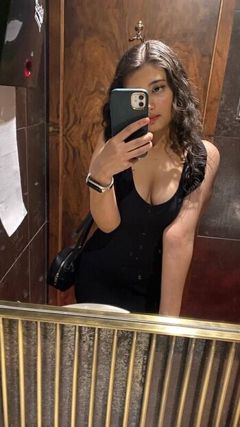 Full leaked Turkish girls page private onlyfans photo