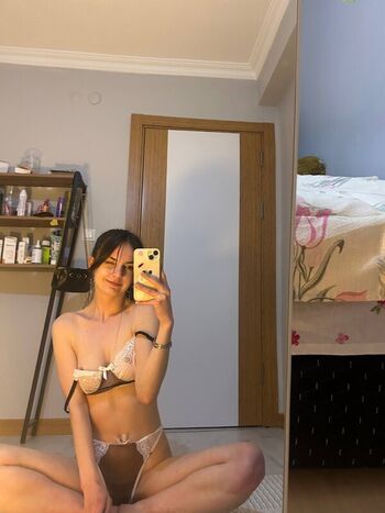 Full leaked Turkish girls page private onlyfans photo