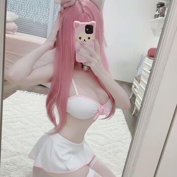 Full leaked Turkish petite girl private onlyfans photo