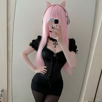 Full leaked Turkish petite girl private onlyfans photo