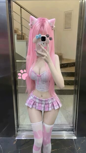 Full leaked Turkish petite girl private onlyfans photo