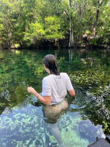 Full leaked Tutyzulu page private onlyfans photo