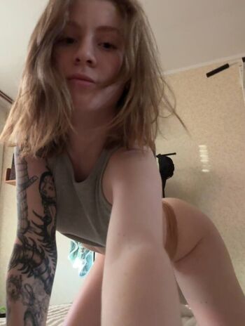 Full leaked Tvoya van private onlyfans photo