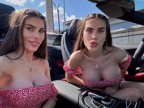 Full leaked Twins s k private onlyfans photo