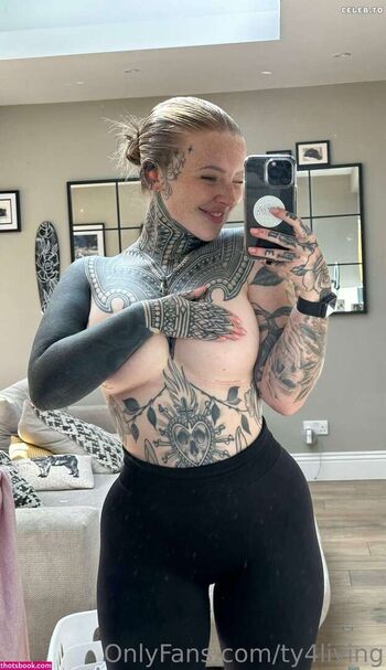 Full leaked Tylivin private onlyfans photo