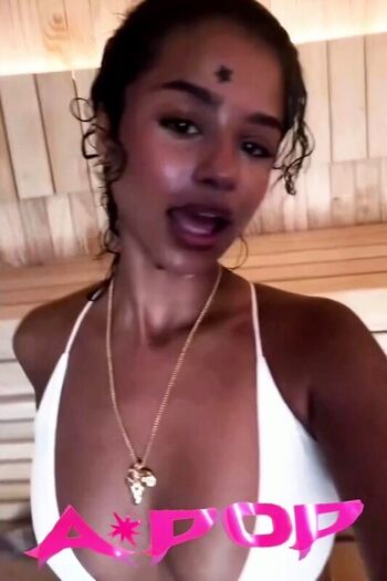 Full leaked Tyla page private onlyfans photo
