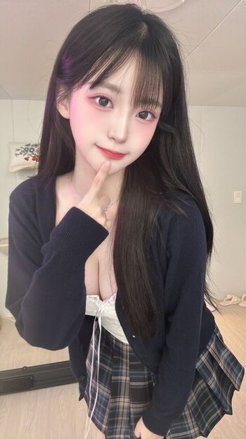 Full leaked U jjung private onlyfans photo