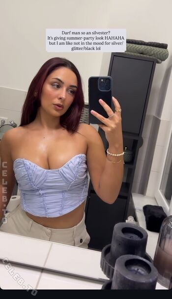 Full leaked Ugclaurita private onlyfans photo