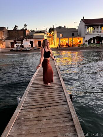 Full leaked Uh sxphie private onlyfans photo