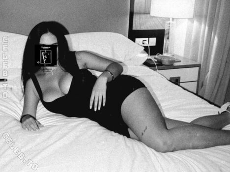 Full leaked Ulovecelli private onlyfans photo