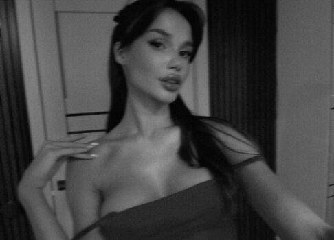 Full leaked Umidamamazakirova private onlyfans photo