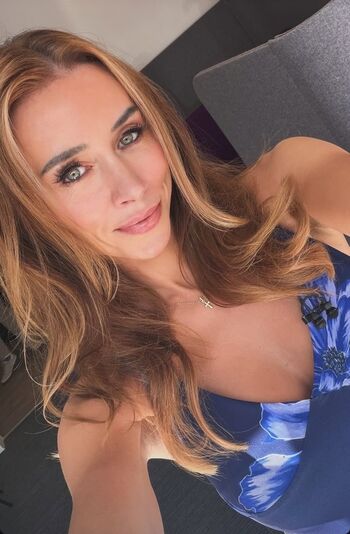 Full leaked Una healy private onlyfans photo