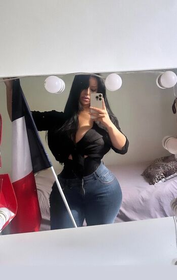 Full leaked Unapologicw private onlyfans photo