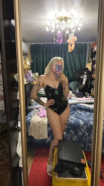 Full leaked Unhappy pay page private onlyfans photo