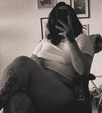 Full leaked Unpredictablytaylor private onlyfans photo