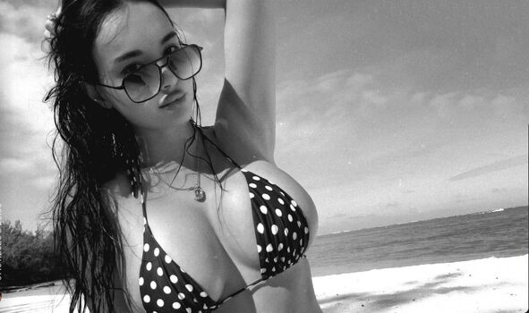 Full leaked Unrealcobaine private onlyfans photo