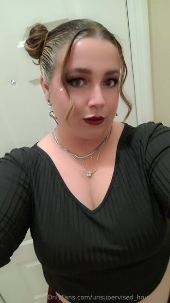 Full leaked Unsupervised housewife private onlyfans photo