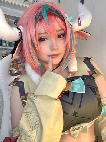 Full leaked Upminaa  page private onlyfans photo