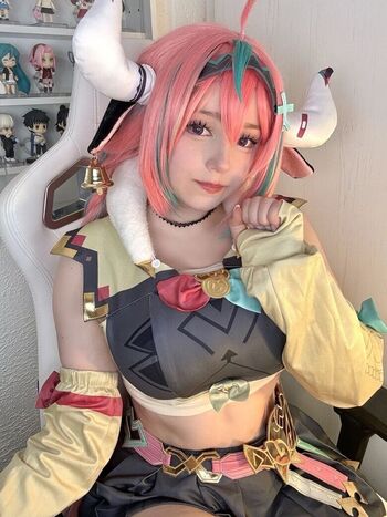 Full leaked Upminaa  page private onlyfans photo