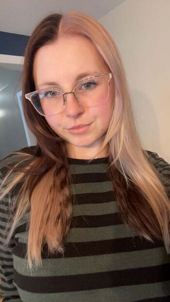 Full leaked Ur future gf private onlyfans photo