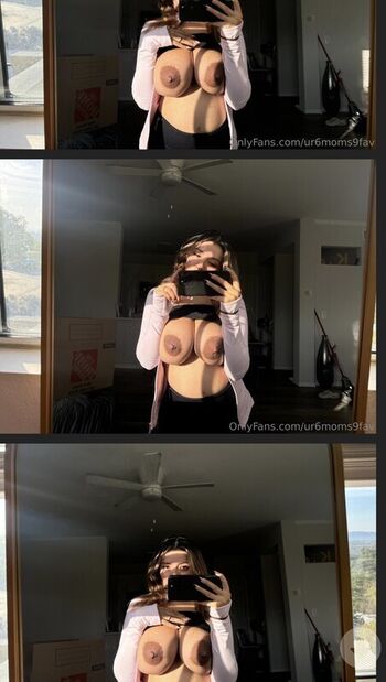 Full leaked Urmomsfavs private onlyfans photo