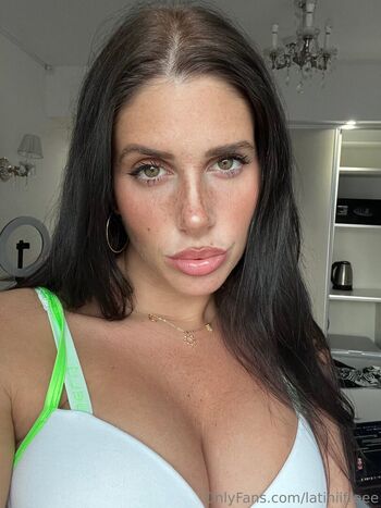 Full leaked Uramber private onlyfans photo