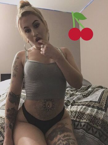 Full leaked Urberrylove page private onlyfans photo