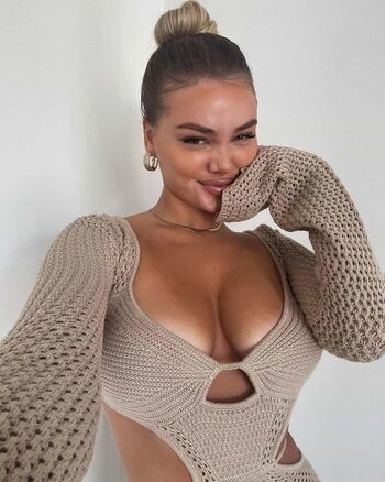 Full leaked Uresa zogu private onlyfans photo