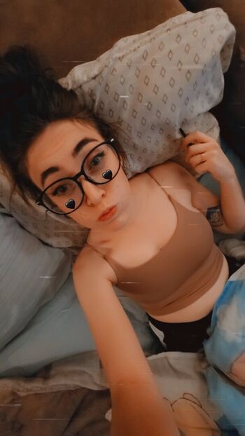 Full leaked Urhappywaifu private onlyfans photo