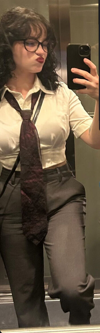 Full leaked Urspkygirl private onlyfans photo
