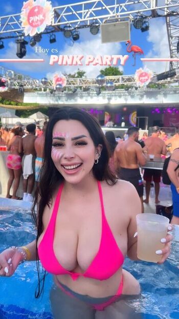 Full leaked Vaimonroe private onlyfans photo