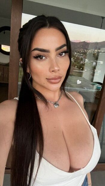 Full leaked Vaimonroe private onlyfans photo