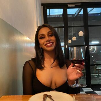 Full leaked Vaish haris private onlyfans photo