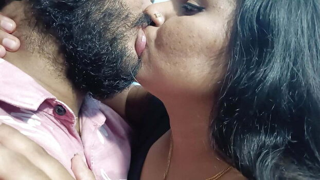 Full leaked Vaishnavy sharun private onlyfans photo