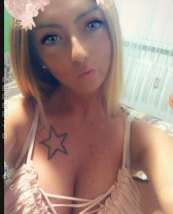 Full leaked Vaja page private onlyfans photo