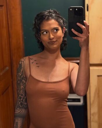 Full leaked Val merza private onlyfans photo
